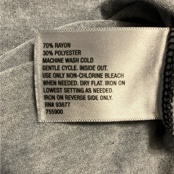 Gray Patterned Women's Top - Picture 6 of 6